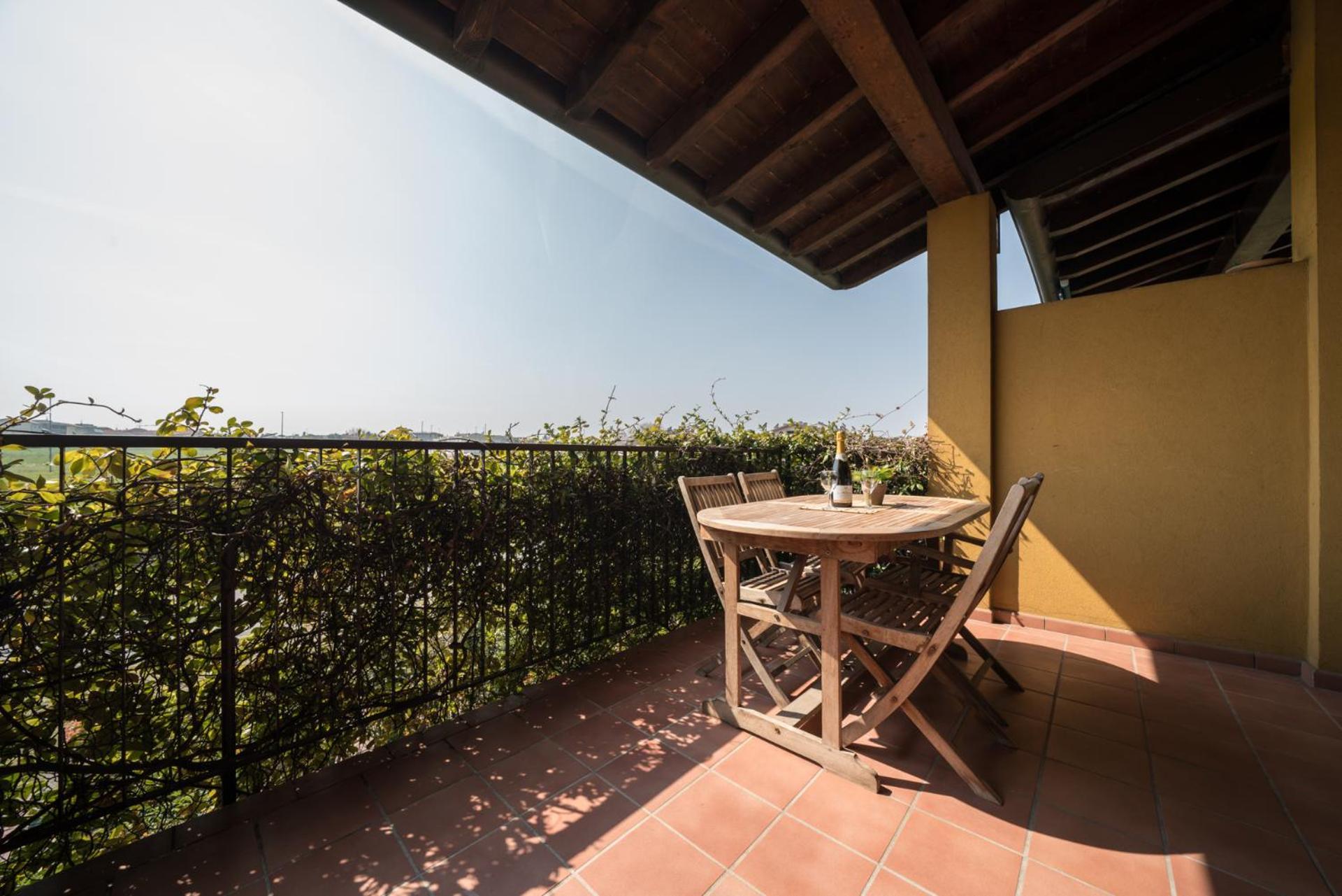 Gardappartamenti - Cascinale With Terrace Desenzano del Garda Ngoại thất bức ảnh