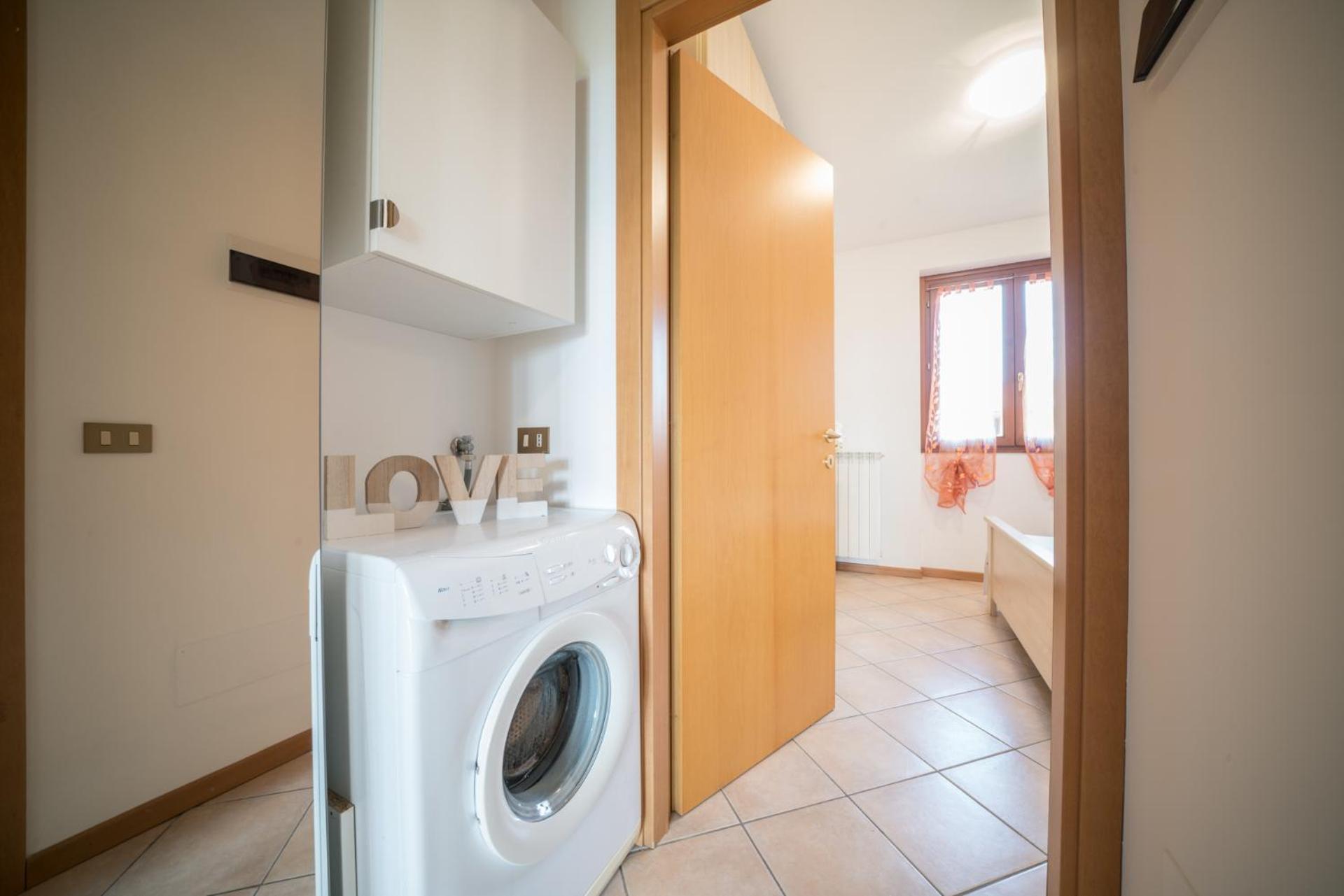 Gardappartamenti - Cascinale With Terrace Desenzano del Garda Ngoại thất bức ảnh
