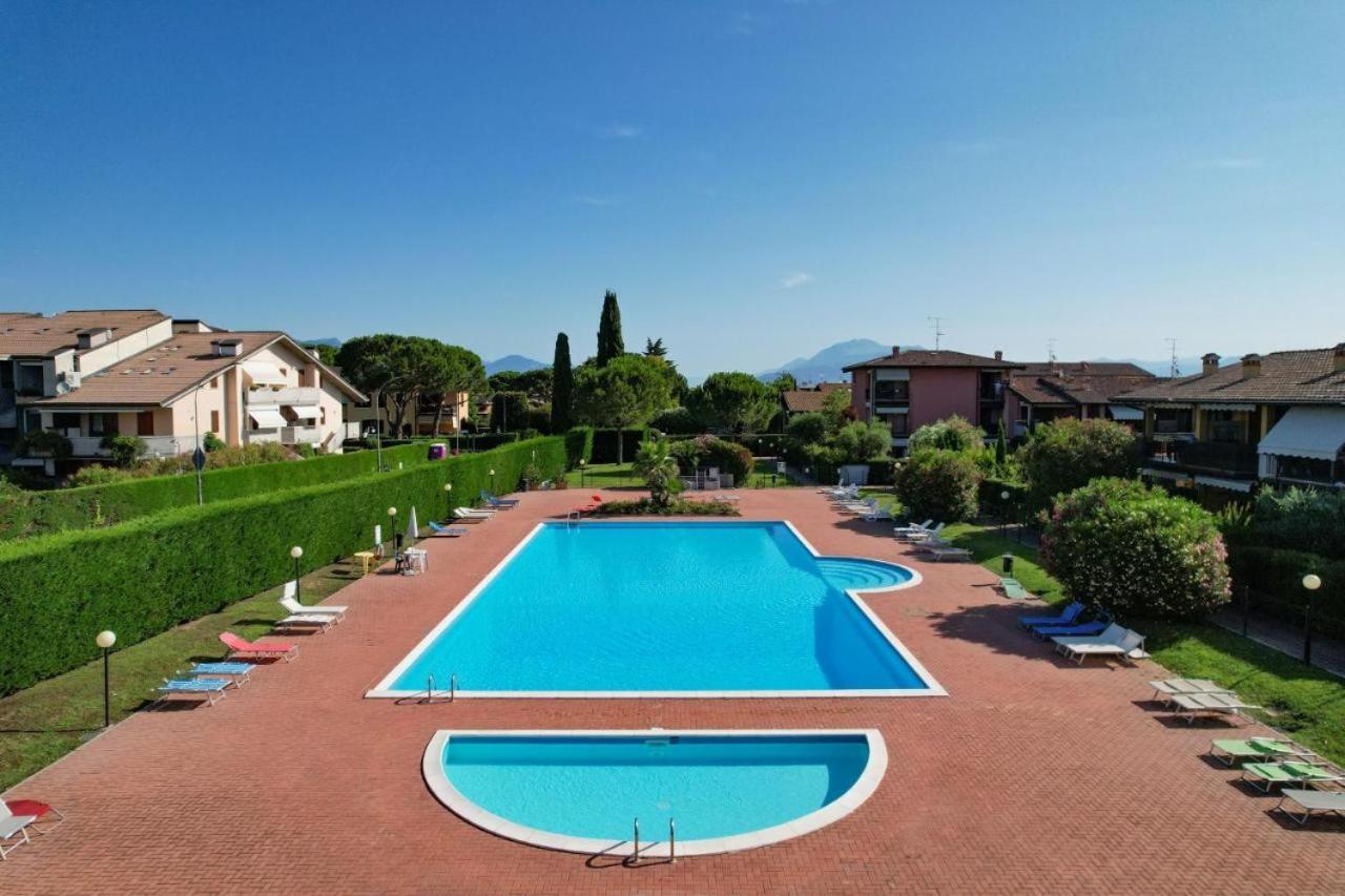 Gardappartamenti - Cascinale With Terrace Desenzano del Garda Ngoại thất bức ảnh